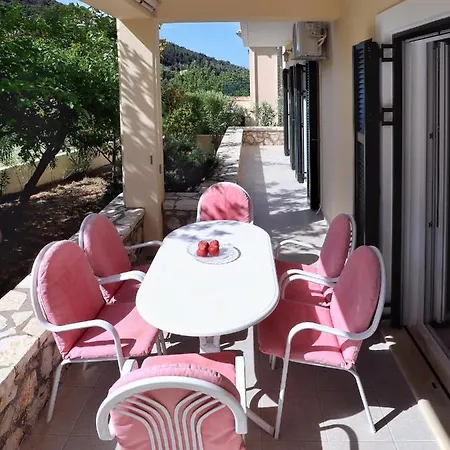 Frida's House * Kariá